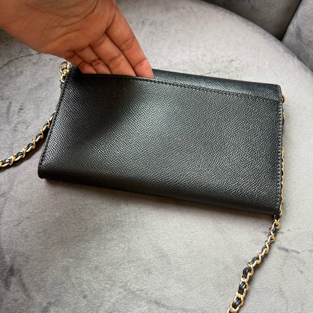 Vintage caviar Chanel black and gold clutch wallet on chain crossbody bag - Picture 9 of 17